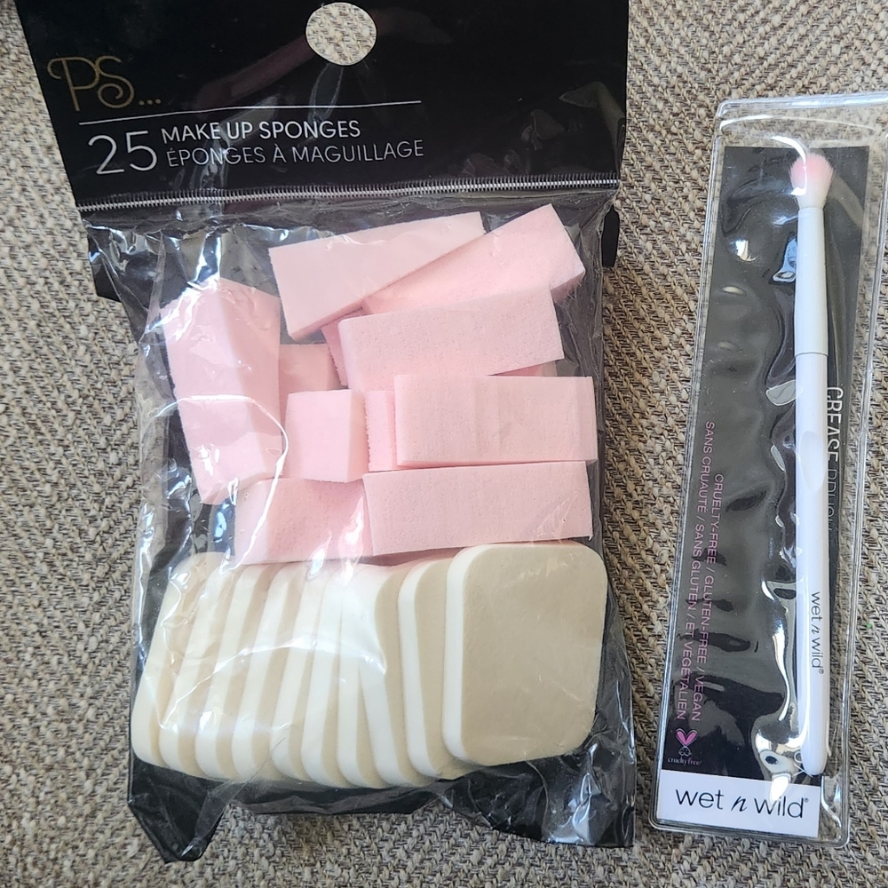 PRIMARK MAKEUP SPONGE